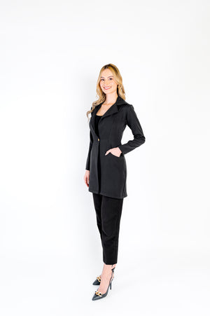 
                  
                    Bata Cisne Negro
                  
                