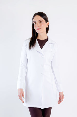 
                  
                    Bata Sofía Blanca
                  
                