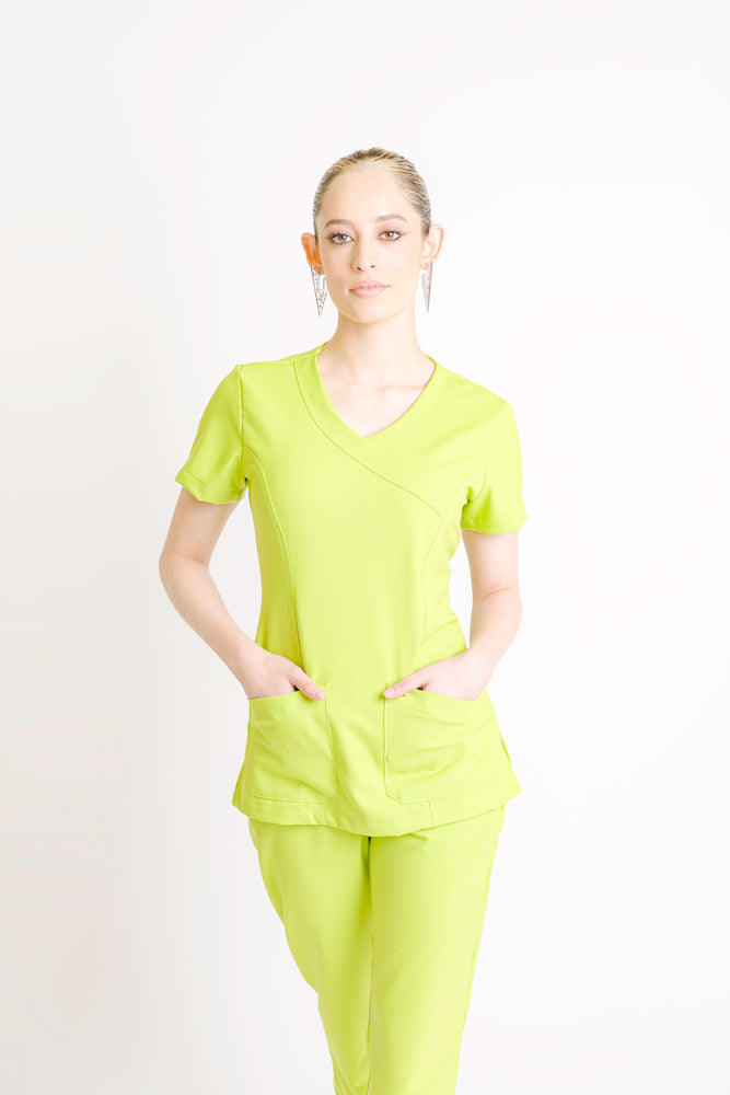 
                  
                    Scrub Diva Lima
                  
                