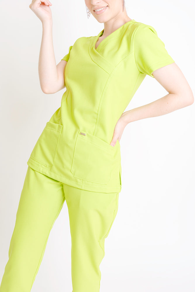 
                  
                    Scrub Diva Lima
                  
                